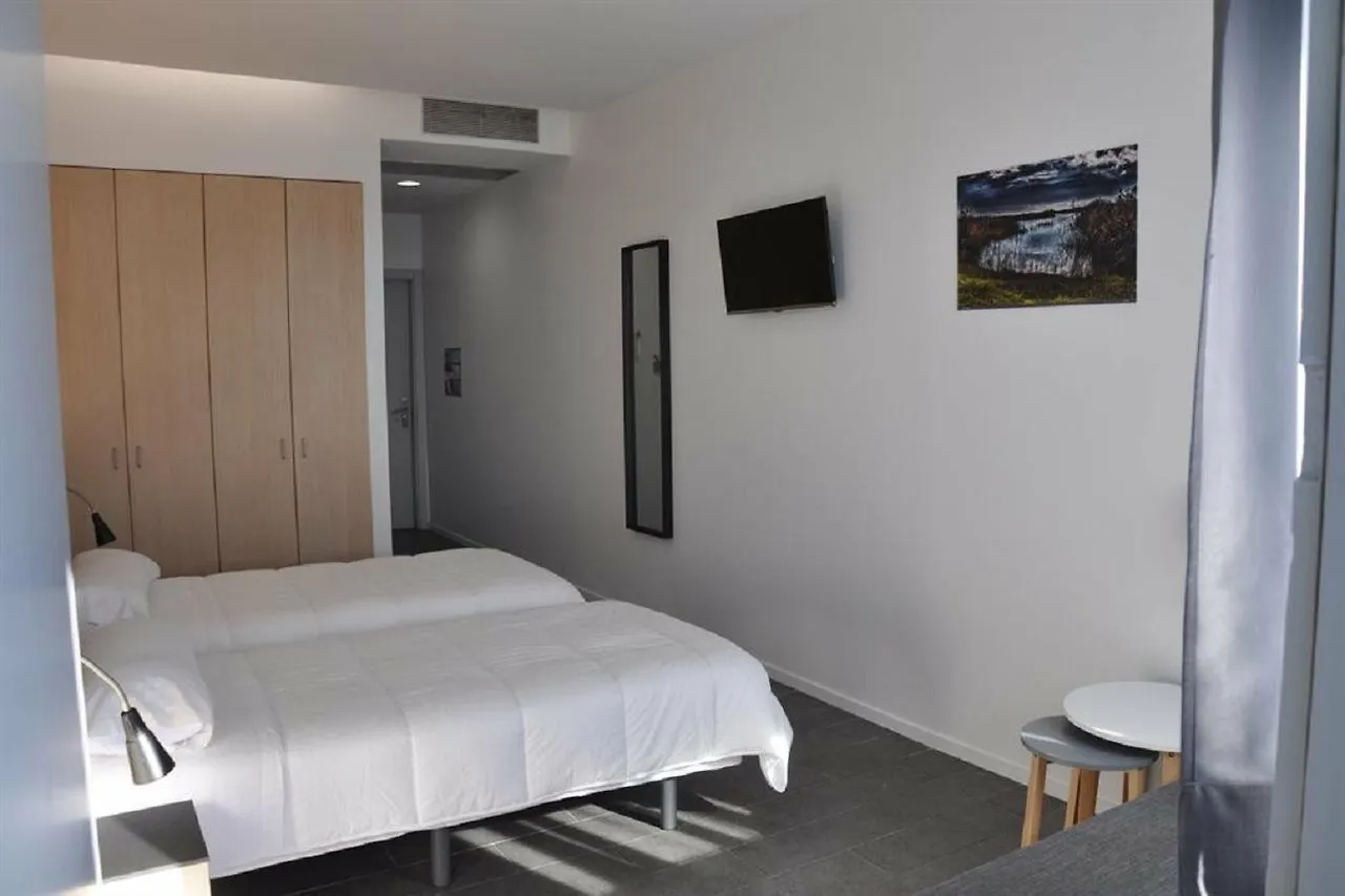 Centre Esplai Albergue El Prat de Llobregat Hostel